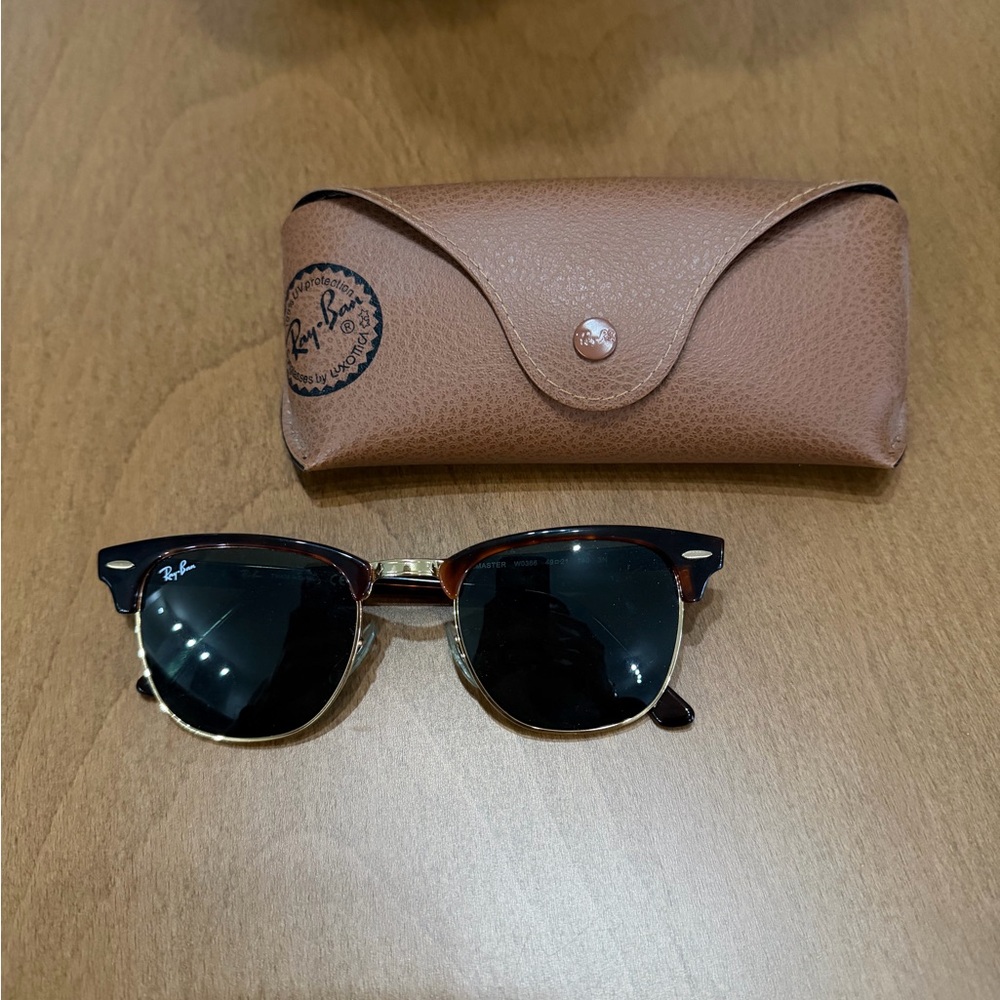 Ray-Ban Clubmaster Sunglasses
